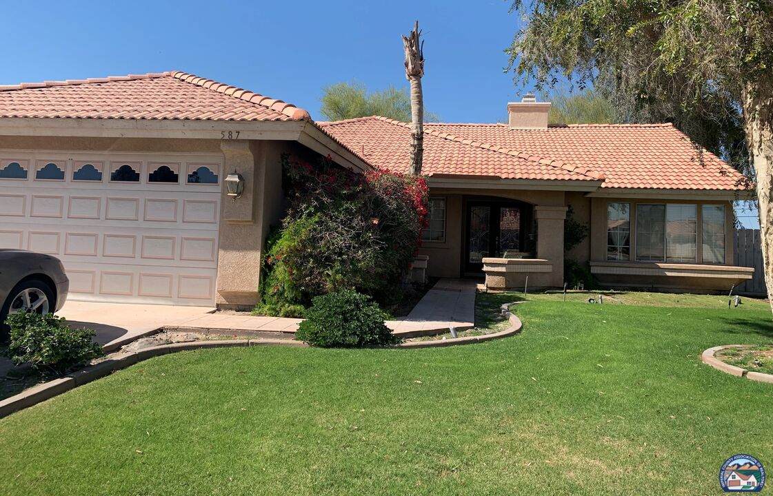 587 Wild Rose Ln - Photo 1