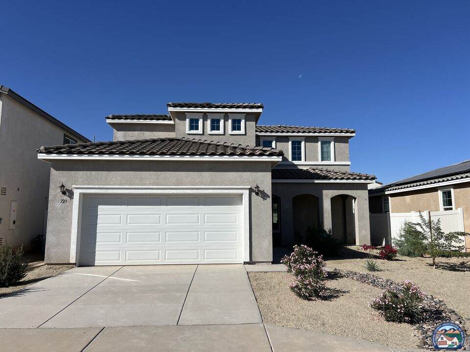 723 Zozoa Court - Photo 1