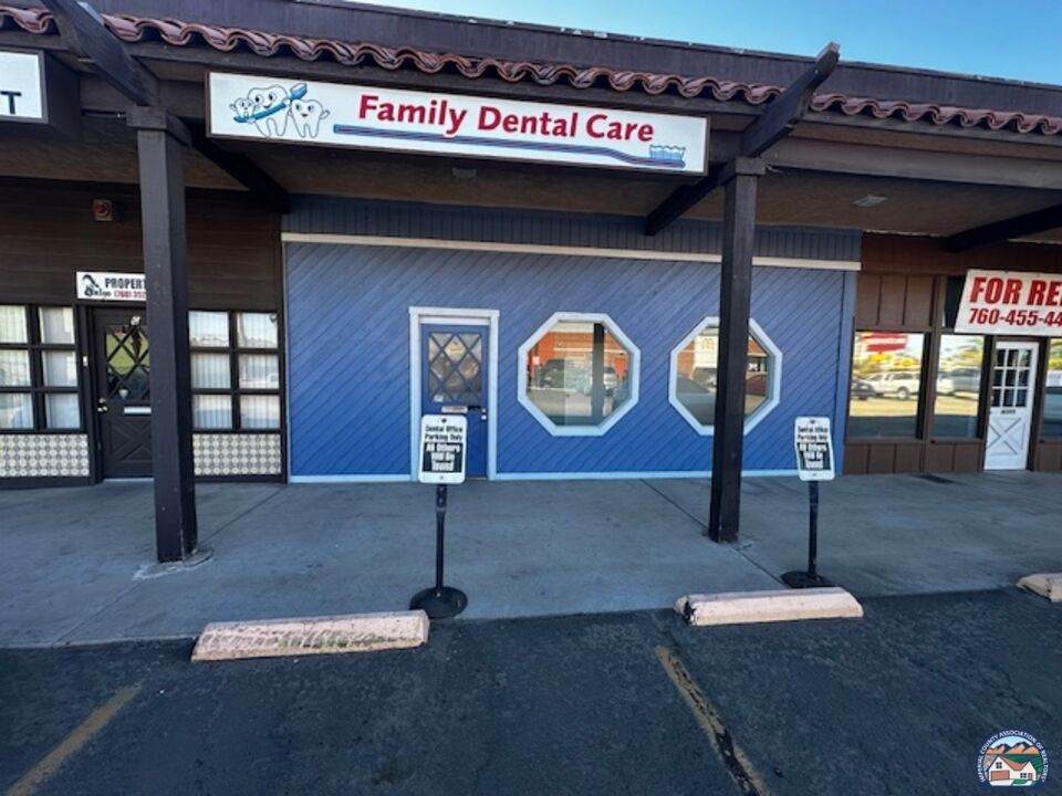 301 Imperial Ave - Photo 1