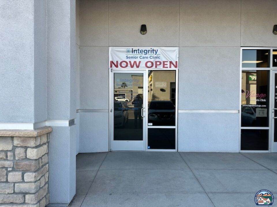 1671 Main St - Photo 1