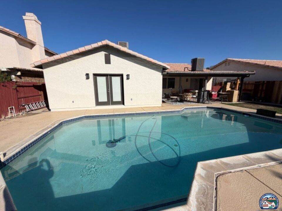 678 Mesquite St - Photo 1