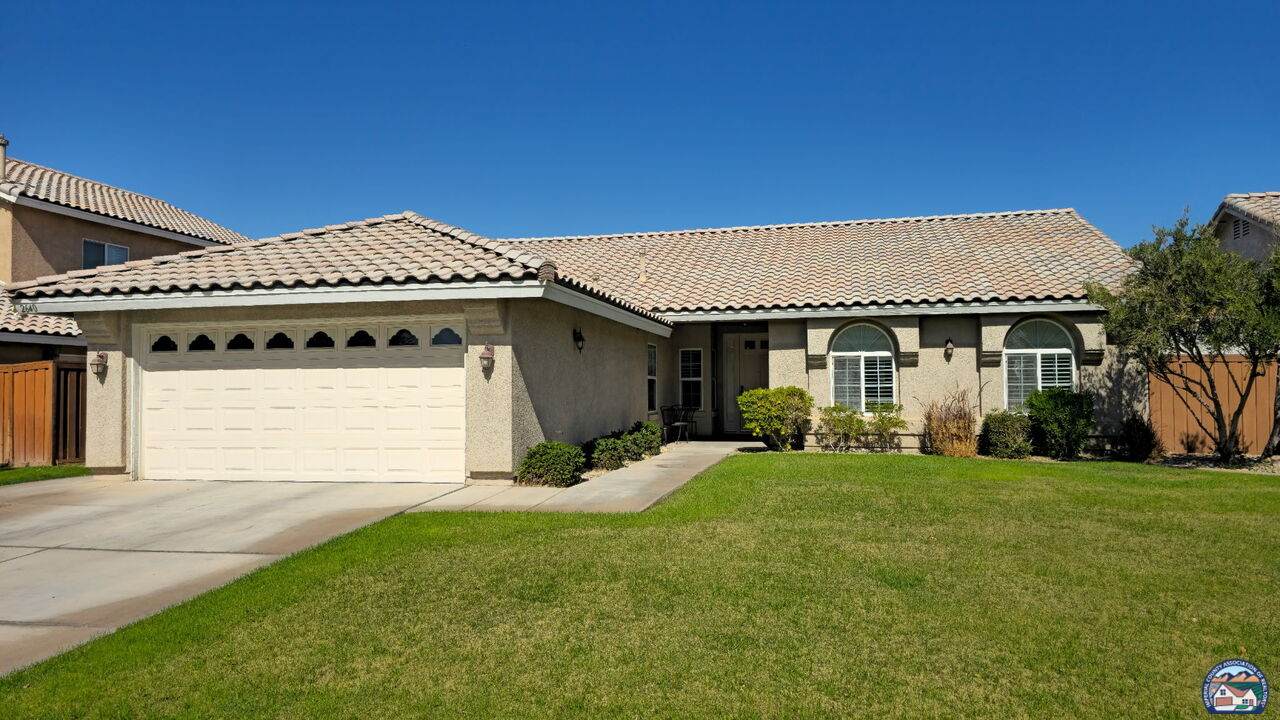 2640 Lenrey Ave - Photo 1