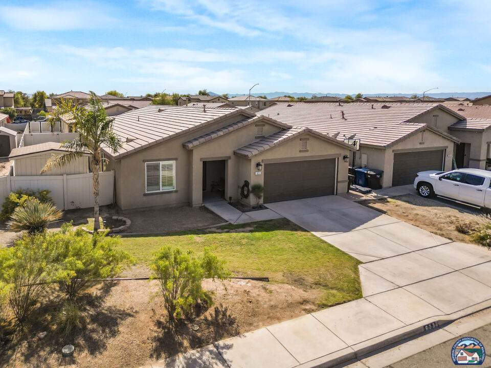 623 Bahia St - Photo 1