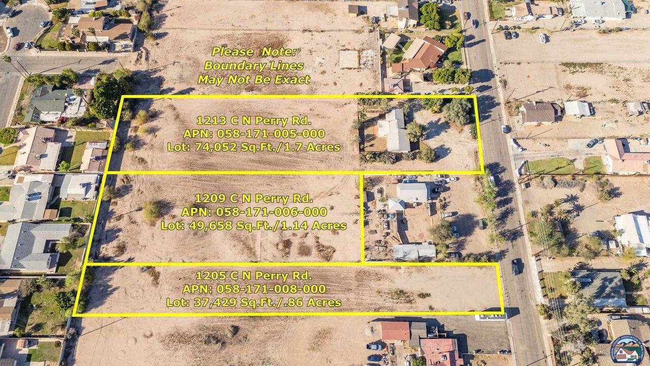1213 C N Perry Rd - Photo 1