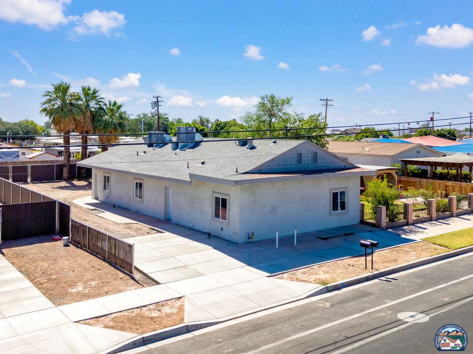 388 Palm Ave - Photo 1