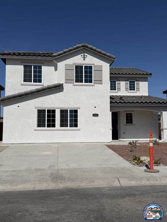 2315 Alex Ave - Photo 1