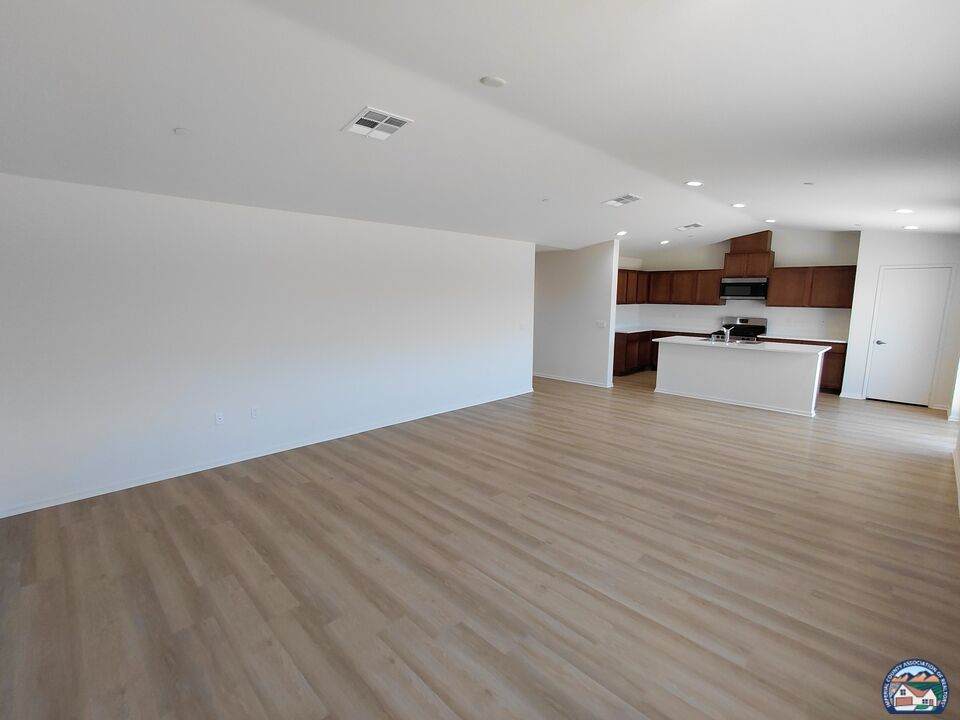 475 Palomino Ct - Photo 1