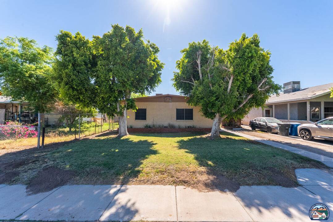 376 Center St - Photo 1