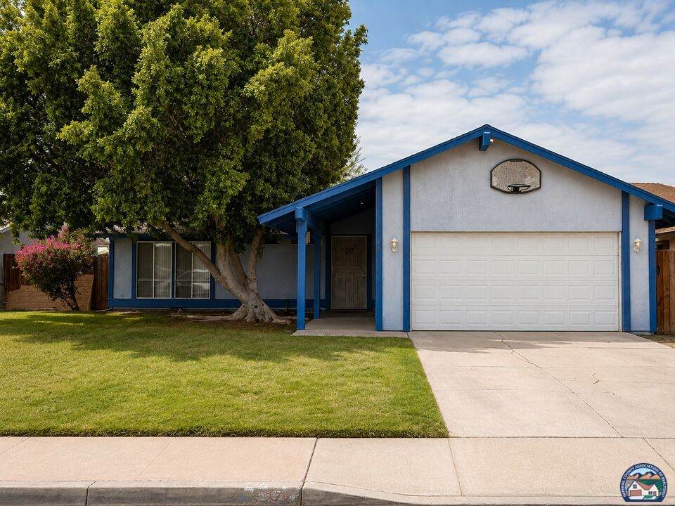 378 Trail St - Photo 1