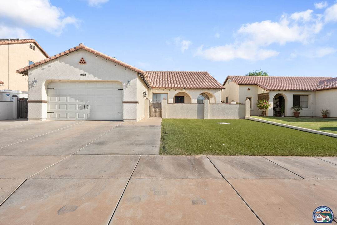 902 Danenberg Dr - Photo 1