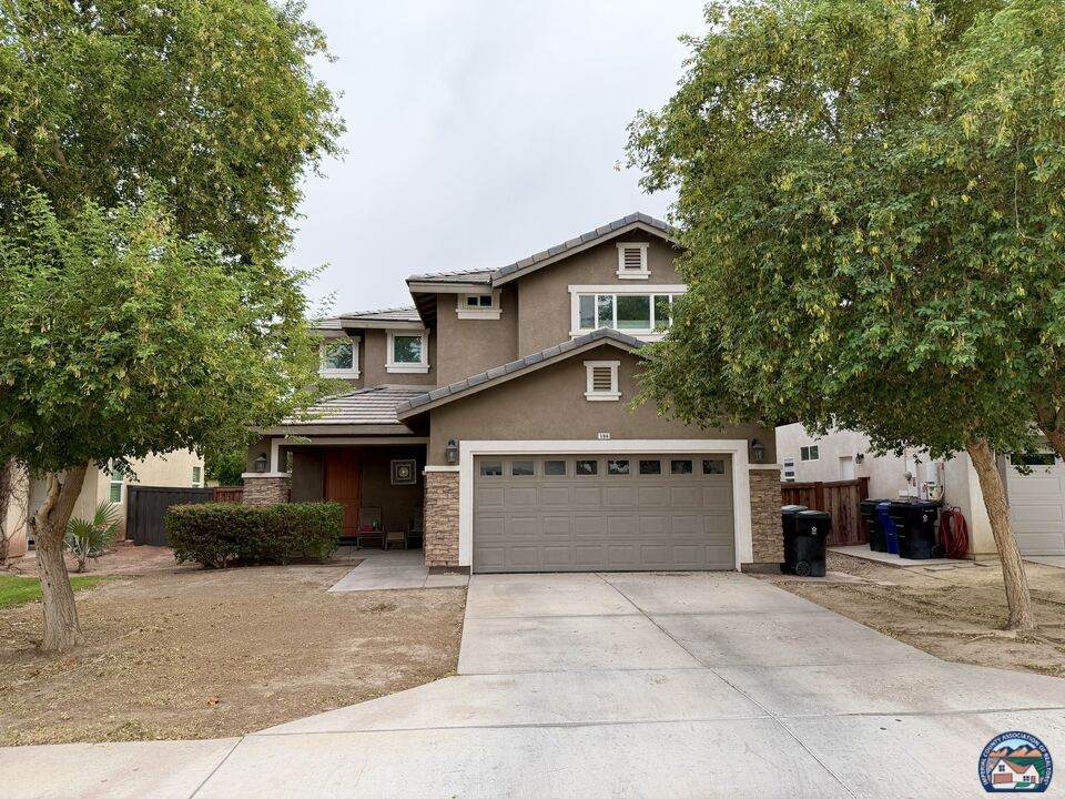 188 Sylvia Ct - Photo 1