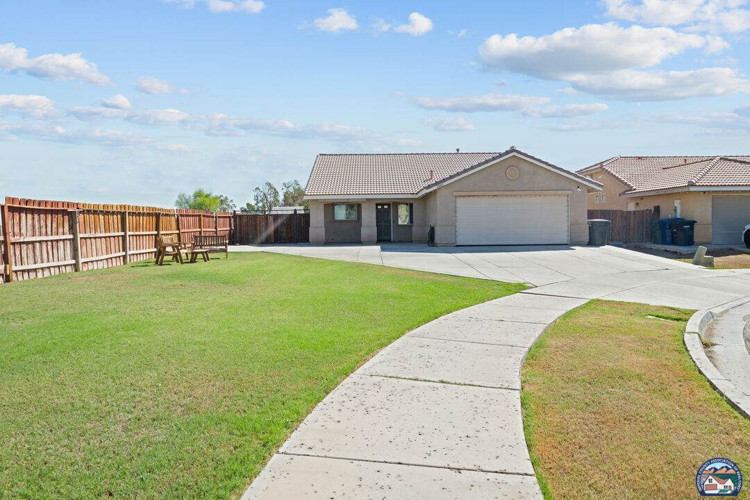 3403 Cattail Ct - Photo 1