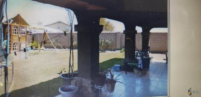1233 Jasmine St - Photo 1
