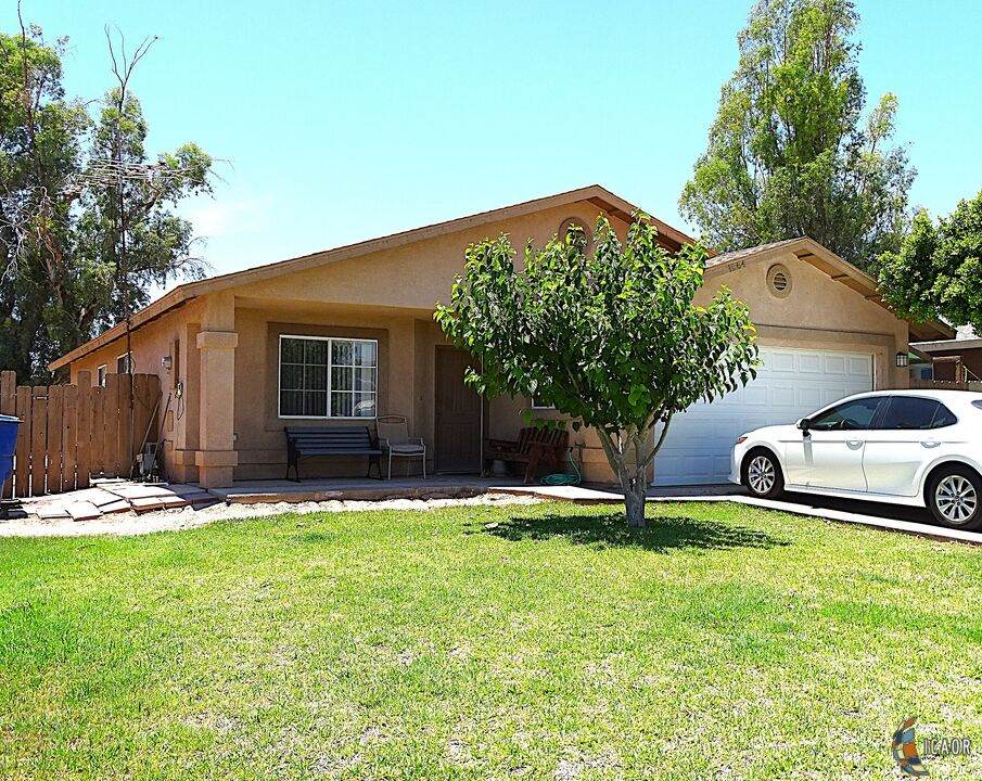 1564 Manzanita St - Photo 1