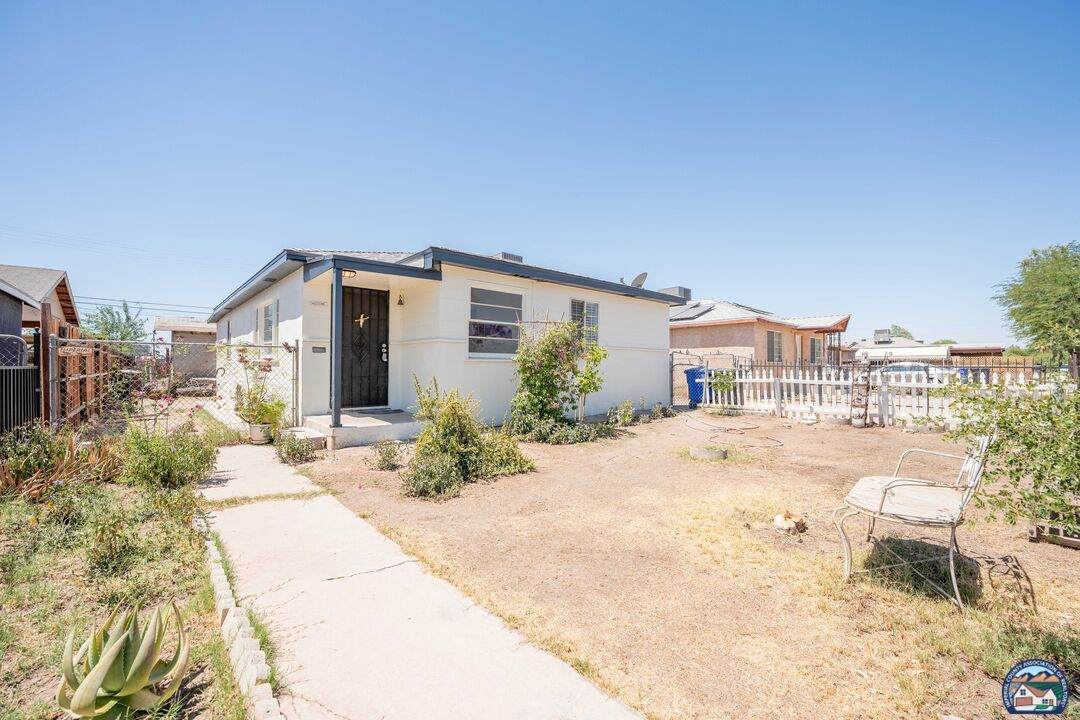 179 Heil Ave - Photo 1