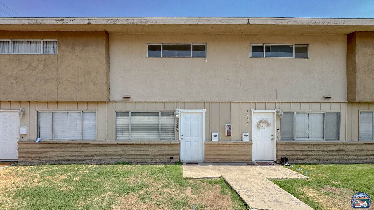 1860 4th St - Photo 1