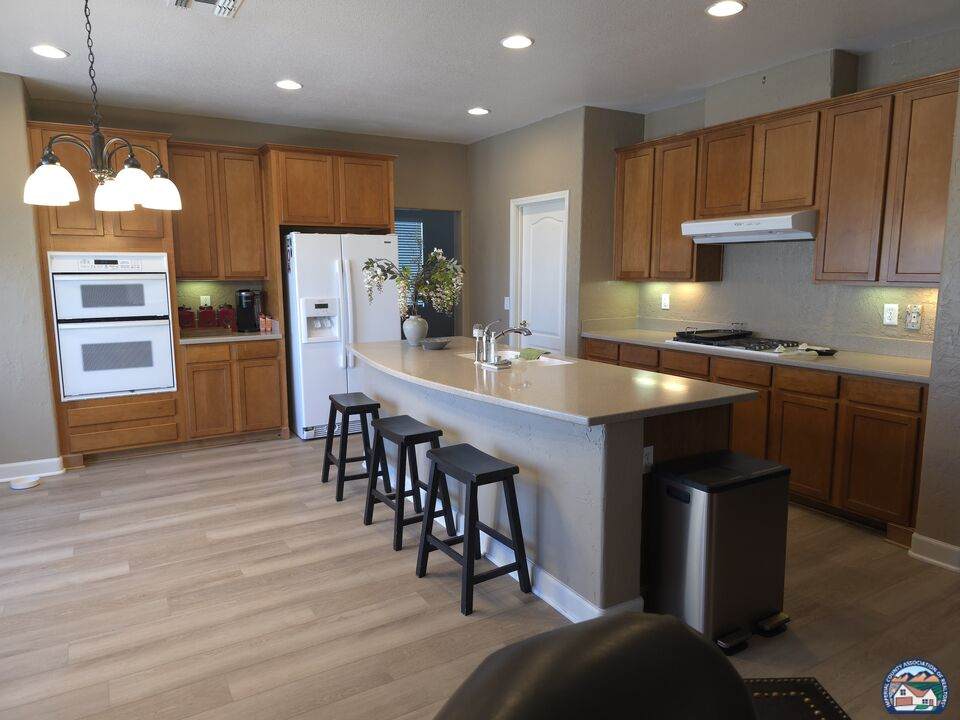 3450 Rebecca St - Photo 1