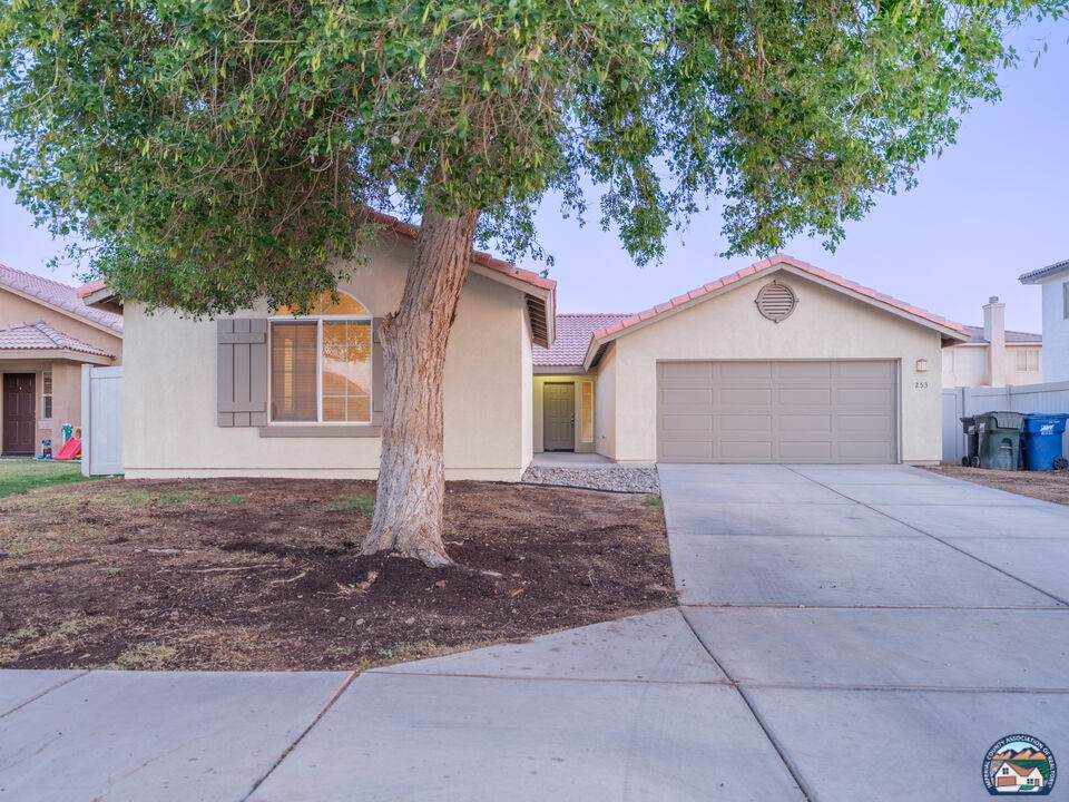253 Rosarito Dr - Photo 1