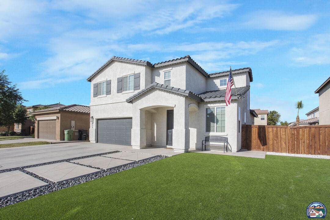 612 Las Villas St - Photo 1