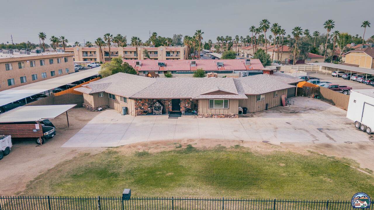 1810 Orange Ave - Photo 1
