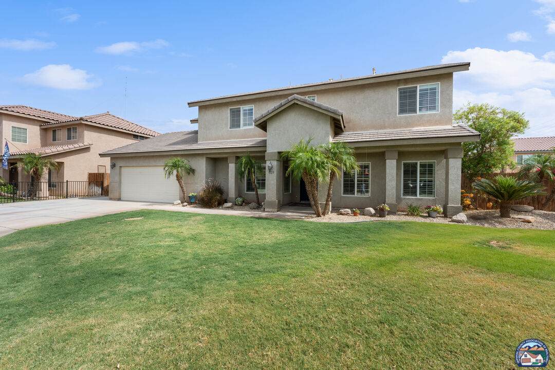 1123 La Valencia Ct - Photo 1
