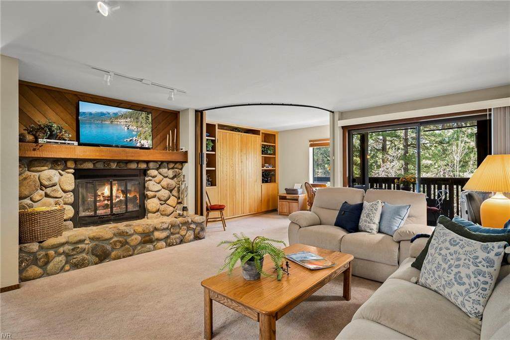 335 Ski Way - Photo 1