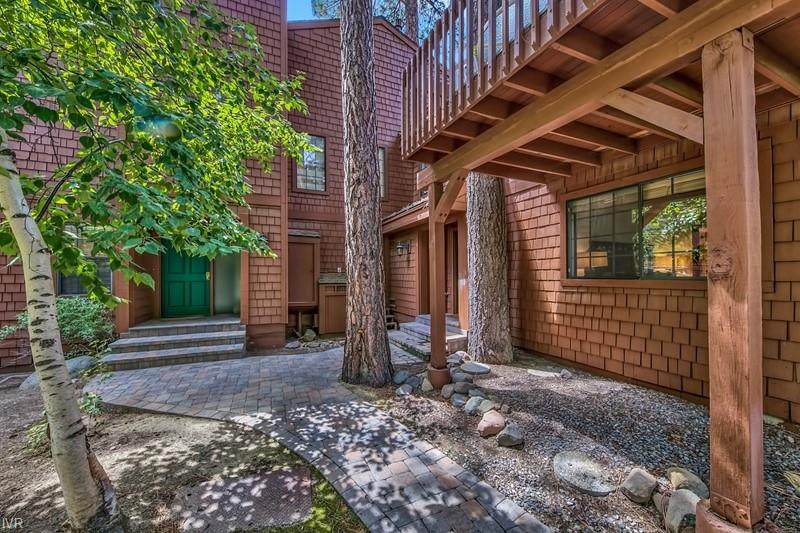 875 Southwood - Photo 1