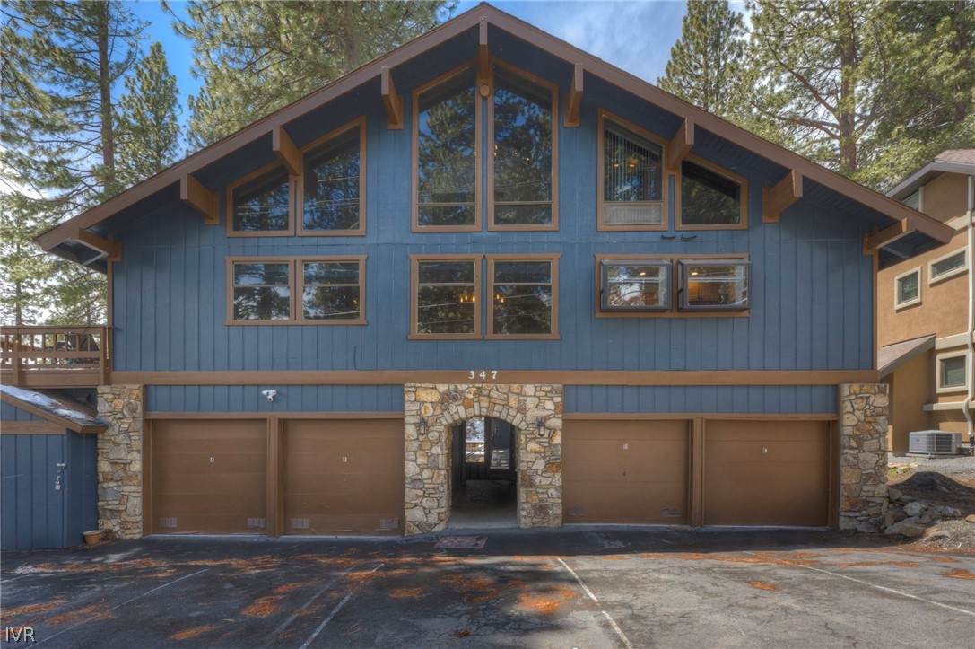 347 Cottonwood Court - Photo 1