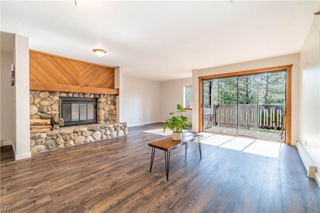 335 Ski Way - Photo 1