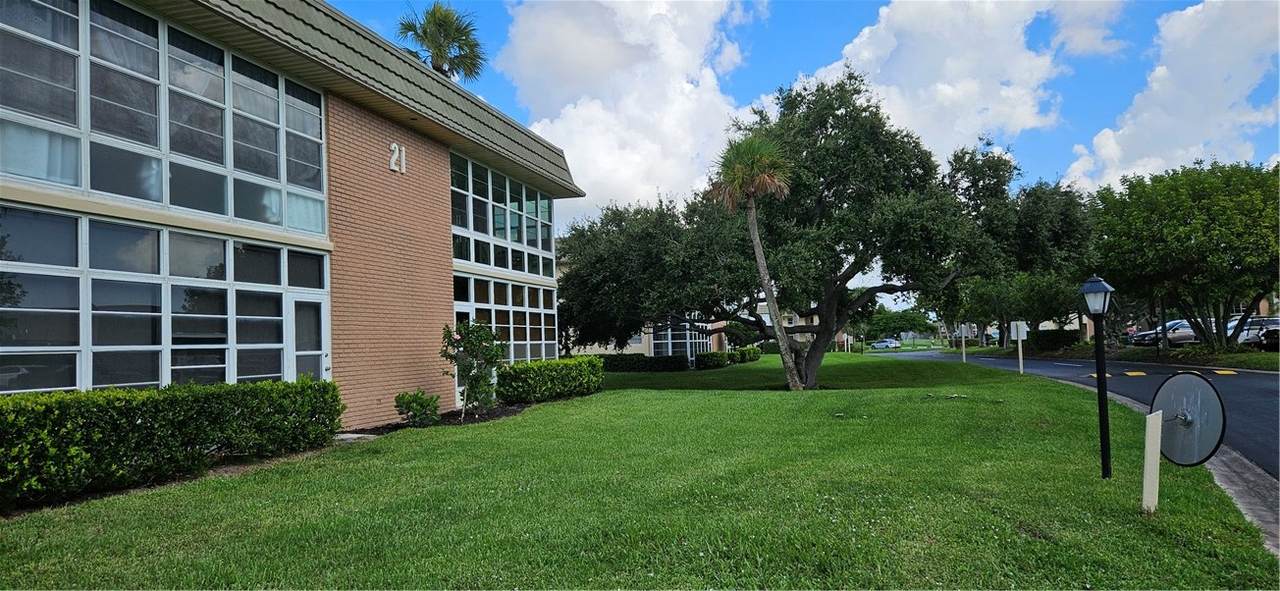 21 Vista Gardens Trail - Photo 1