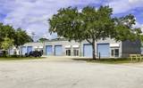865 33rd Court - Photo 4