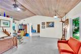 2661 Victory Boulevard - Photo 15
