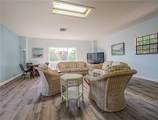 1198 Breezy Way - Photo 28