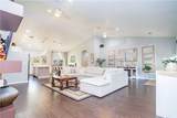 922 Clearmont Street - Photo 3