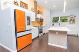 922 Clearmont Street - Photo 8