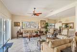 512 7th Square - Photo 13