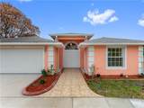 430 Thanksgiving Avenue - Photo 2