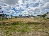 1050 Starfire Street - Photo 4