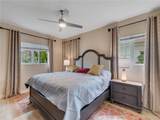 560 7th Square - Photo 18