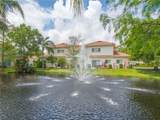 560 7th Square - Photo 26