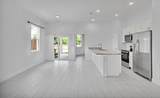 1397 Towton Street - Photo 5