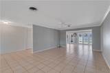 525 Iris Lane - Photo 2