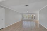 525 Iris Lane - Photo 3