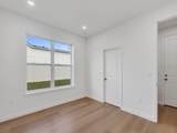 2634 De Groodt Road - Photo 18