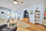 325 Hawthorne Lane - Photo 6