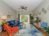 536 7th Square - Photo 10