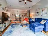 536 7th Square - Photo 12