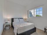 520 7th Square - Photo 18