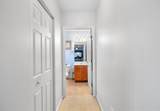 544 7th Square - Photo 19