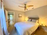 711 Royal Palm Place - Photo 11
